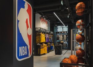 NBA and Fanatics open first NBA Store in Paris - Agilité